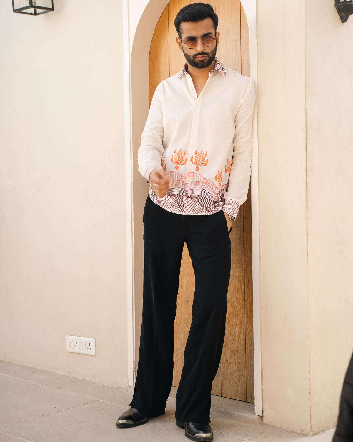 Block Turtle Flirt Full Sleeves Linen Shirt
