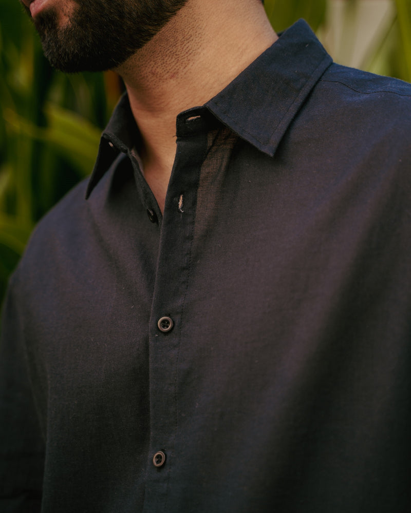 Block Turtle Ebony Oversize Linen Shirt