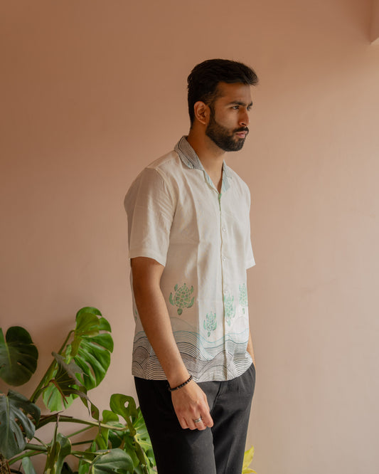 Block Turtle Mint Linen Shirt