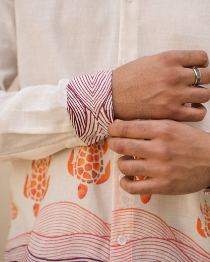 Block Turtle Flirt Full Sleeves Linen Shirt