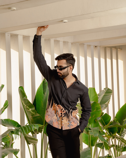 Aquatic Plant Ebony Full Sleeves Linen Shirt