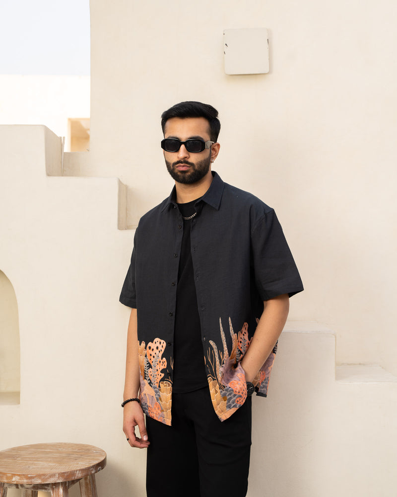 Aquatic Plant Ebony Oversize Linen Shirt