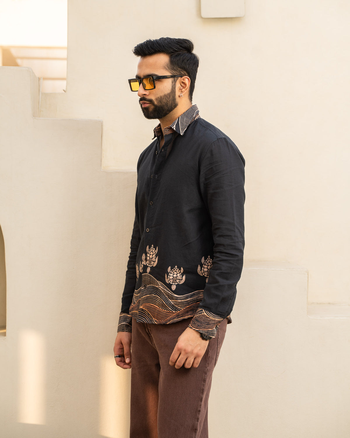Block Turtle  Ebony Full Sleeves Linen Shirt