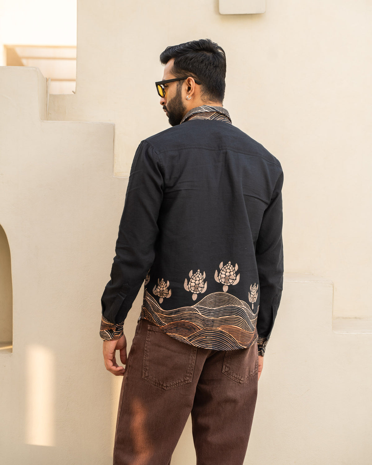Block Turtle  Ebony Full Sleeves Linen Shirt